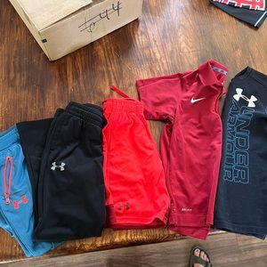 Boys under armour and Nike bundle lot